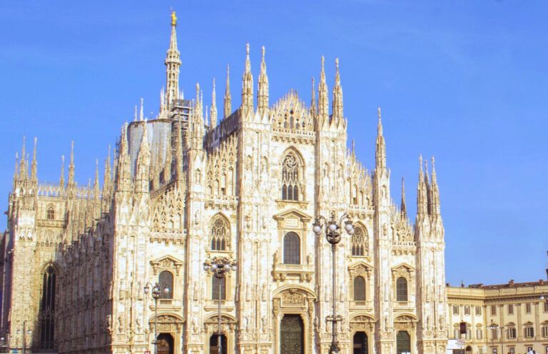 Viajar desde Barcelona a Milán en tren pasando por Ginebra 🚄